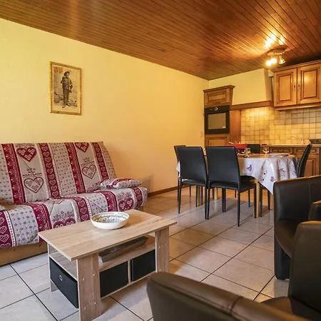 A Louer: Appt 2 Pieces, 5 Pers, Centre, Proche Telecabine, Balcon, Parking, Animaux Admis - Fr-1-676-57 Apartment
